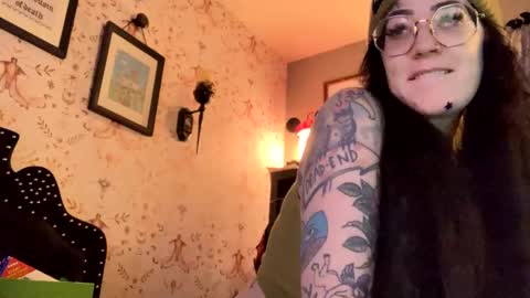 Snapshot of mjr93 chatting on January 19, 2025, 12:06 pm Ebony Ivory online show from January 19, 2025, 12:06 pm