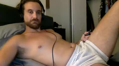 Hrny Lat  .. online show from October 15, 2025, 9:09 am