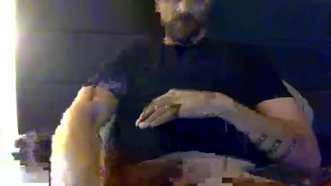 Hrny Lat  .. online show from December 5, 2025, 9:51 am