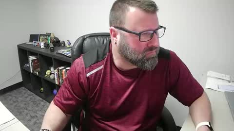 MLangworthy online show from April 27, 2026, 3:32 pm