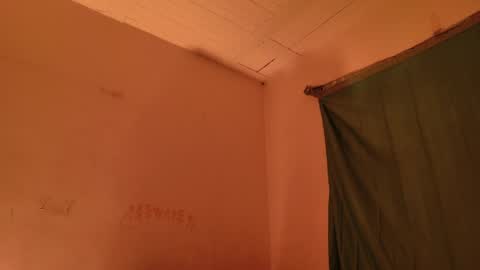 MoonLipson online show from March 31, 2026, 8:15 am