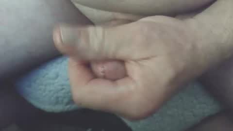 mmhmm069 online show from December 4, 2025, 4:22 am