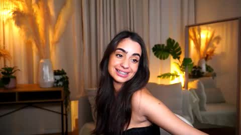 milkyway  online show from October 31, 2025, 4:19 pm