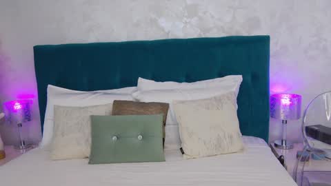 Jessie online show from February 9, 2025, 3:53 am