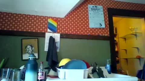 mmmemma online show from April 30, 2026, 1:17 pm