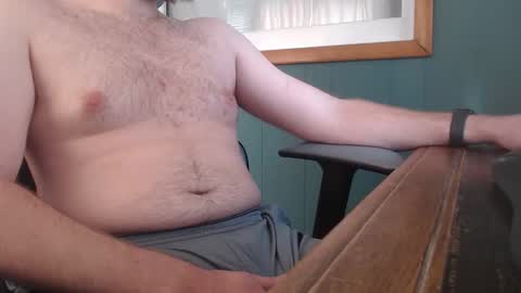 mmnthehooper online show from October 29, 2025, 6:09 pm