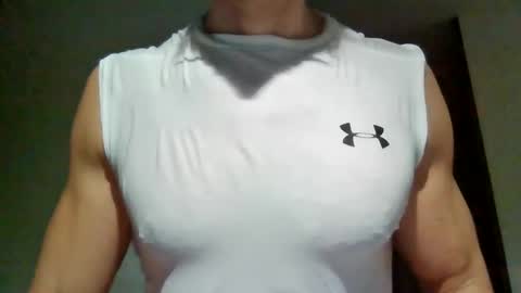 mmuscularman online show from February 17, 2025, 6:20 am