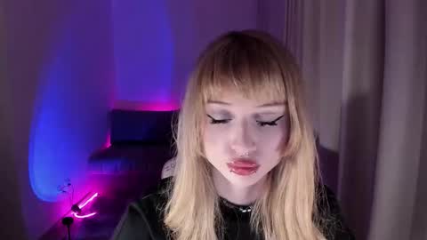 mnepohhh online show from February 8, 2026, 10:46 pm