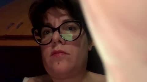 Snapshot of moana2025 chatting on November 3, 2025, 12:35 am moana2025 online show from November 3, 2025, 12:35 am