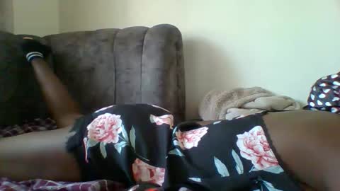 Snapshot of moandollars chatting on November 6, 2025, 6:47 am moandollars online show from November 6, 2025, 6:47 am