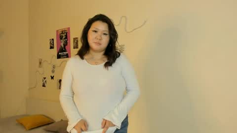 CandyStacy online show from May 7, 2026, 1:38 pm