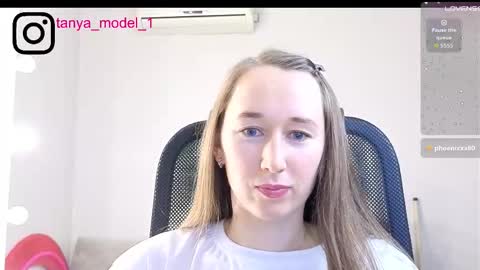 Snapshot of model_10 chatting on November 24, 2025, 11:48 pm Tatiana online show from November 24, 2025, 11:48 pm