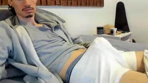 DigBreed online show from April 11, 2026, 2:49 am