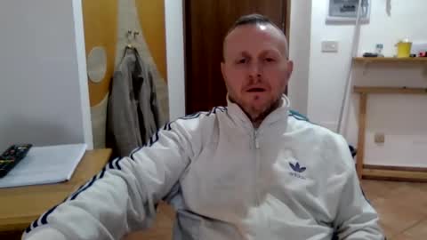 modesto1969 online show from March 18, 2026, 3:48 pm