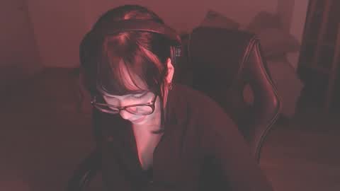 Snapshot of modjo_ chatting on December 5, 2024, 2:42 am Modjo online show from December 5, 2024, 2:42 am