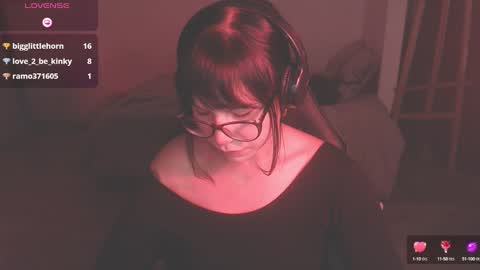 Snapshot of modjo_ chatting on January 25, 2025, 6:01 am Modjo online show from January 25, 2025, 6:01 am