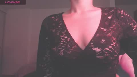 Snapshot of modjo_ chatting on September 30, 2025, 8:41 am Modjo online show from September 30, 2025, 8:41 am