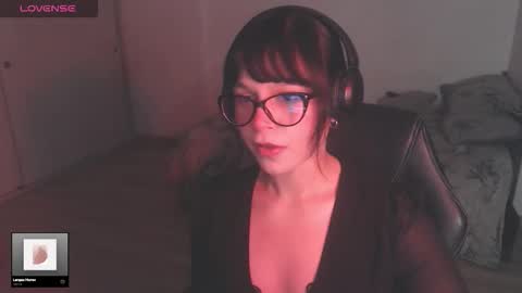 Modjo online show from December 17, 2025, 4:18 am