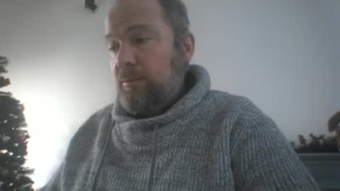 mofu781s online show from December 13, 2024, 7:36 am