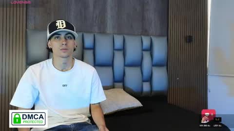 mohamed_malik online show from April 19, 2026, 1:43 pm