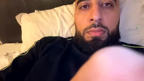 mohfoe123 online show from October 9, 2025, 9:40 am