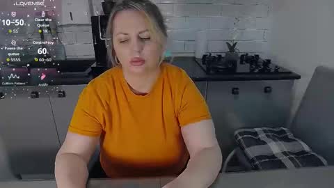 erika online show from February 9, 2026, 8:18 am