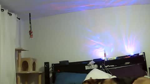 mojoe420 online show from November 12, 2025, 1:28 am