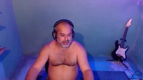 Snapshot of mokkaccmm chatting on February 8, 2025, 1:32 am Mokkaf online show from February 8, 2025, 1:32 am