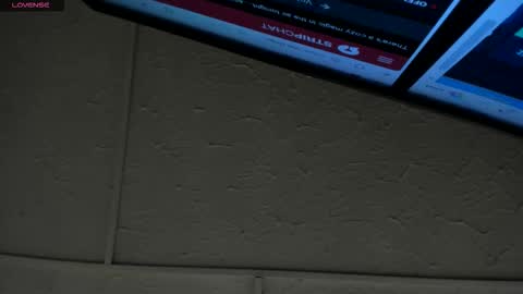 Hey Guys  Im Mollie online show from December 19, 2025, 12:12 pm