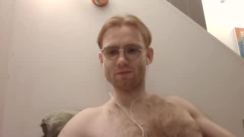 molliter online show from March 9, 2025, 12:31 am