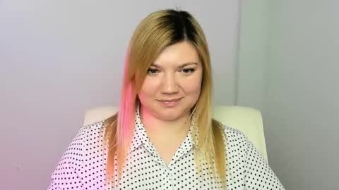 Molly online show from January 25, 2025, 3:30 pm