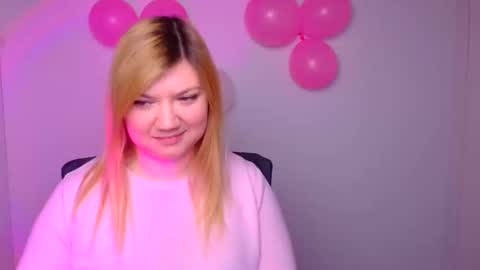 Molly online show from February 12, 2025, 12:44 pm