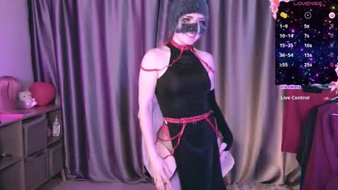 Snapshot of molly_phoenix chatting on March 7, 2026, 9:56 pm Molly online show from March 7, 2026, 9:56 pm