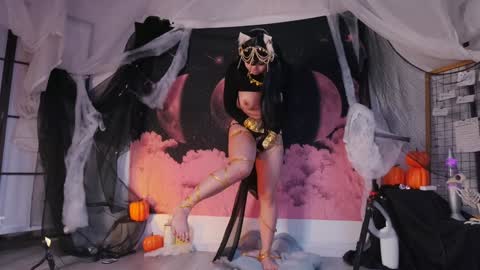 mollychan online show from October 17, 2025, 5:26 pm