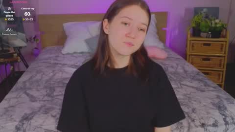 Snapshot of mollymmay chatting on February 18, 2026, 10:00 am Molly online show from February 18, 2026, 10:00 am