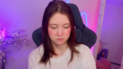 Molly online show from April 18, 2026, 10:19 am