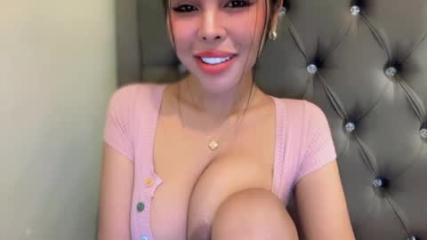 molly online show from February 5, 2026, 2:00 pm