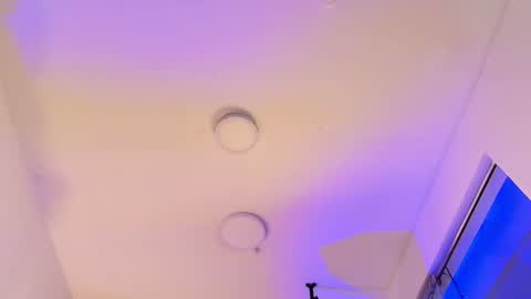 mollywoodd online show from December 17, 2025, 10:27 pm