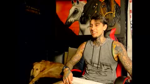 Molotov online show from November 20, 2025, 9:36 pm