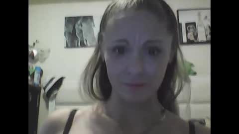 mommabearanpoppabear850 online show from September 11, 2025, 10:10 pm