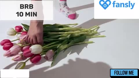 Mommy online show from February 25, 2025, 1:52 am