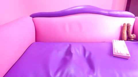 Snapshot of mommy_dirty_squirt chatting on January 12, 2025, 2:52 pm carolina online show from January 12, 2025, 2:52 pm