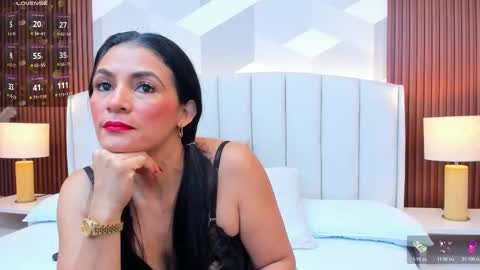 Letty Smith online show from October 22, 2025, 11:32 am