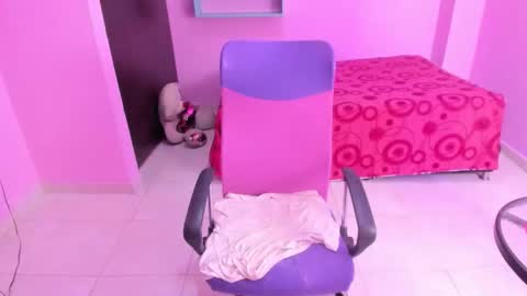 call me slut online show from March 19, 2026, 12:09 pm