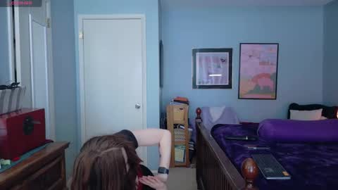 Goddess L online show from March 10, 2026, 3:39 pm