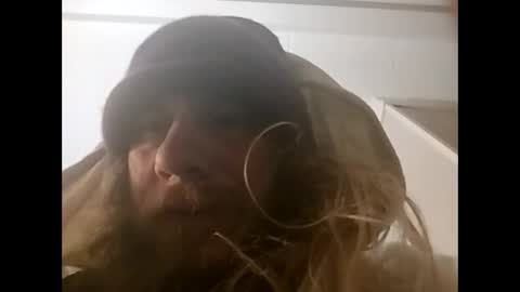 Snapshot of mommyissues2386 chatting on December 5, 2024, 4:31 am Richard Sheridan online show from December 5, 2024, 4:31 am