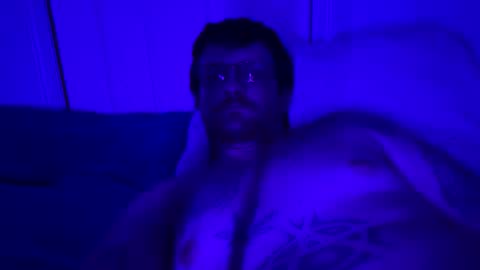 mommyndaddyplaytime online show from February 8, 2026, 10:07 am