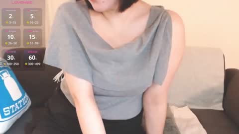 Momo online show from September 13, 2025, 1:38 am