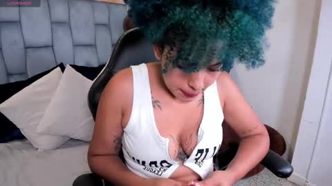 Snapshot of momo_ayasse chatting on September 15, 2025, 1:49 am Momo online show from September 15, 2025, 1:49 am