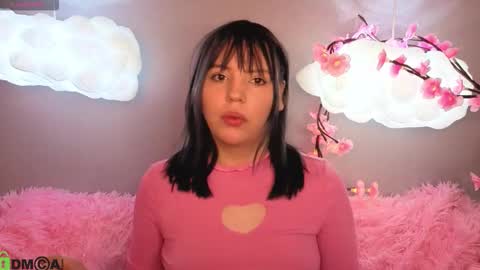 Snapshot of mon1ca_jones chatting on February 17, 2026, 8:44 am mon1ca_jones online show from February 17, 2026, 8:44 am